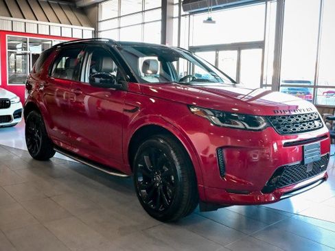 Used 2022 Land Rover Discovery Sport SE R-Dynamic image 3