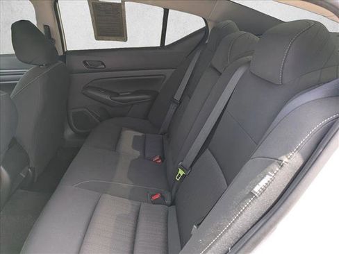 Used 2023 Nissan Altima 2.5 S FWD image 14
