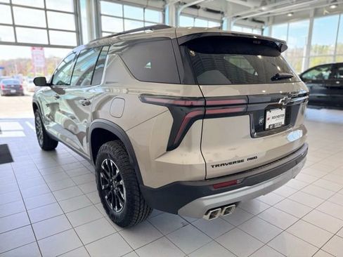 New 2026 Chevrolet Traverse Z71 w/ Driver Confidence Package AWD/4WD image 38