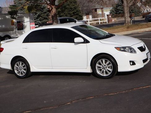 Used 2010 Toyota Corolla S image 2