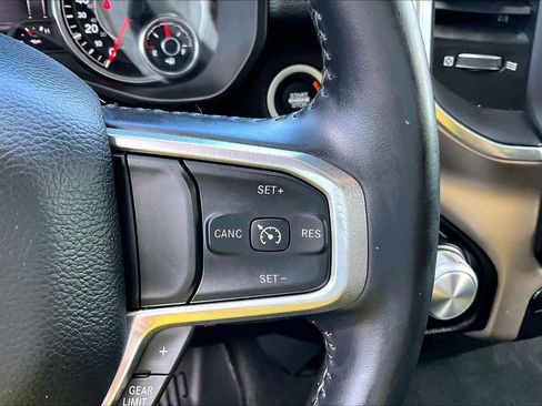 Used 2022 RAM 1500 Laramie AWD/4WD image 23