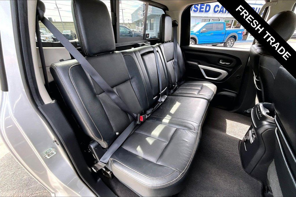 Used 2017 Nissan Titan SL w/ SL Towing Convenience Package RWD image 25