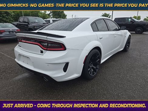 Used 2023 Dodge Charger Scat Pack RWD image 7