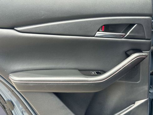 Certified 2025 MAZDA CX-30 AWD 2.5 S w/ Preferred Package image 11