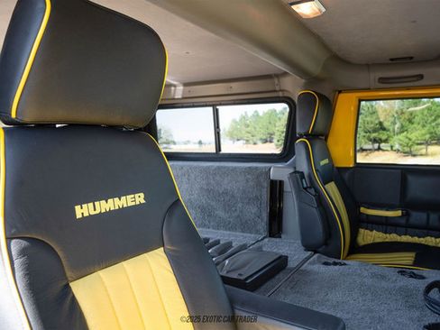 Used 2001 HUMMER H1 4-Door Wagon image 36