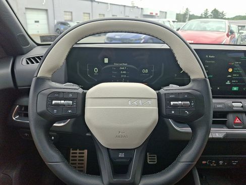 New 2025 Kia K4 GT-Line Turbo image 15