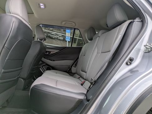 Used 2025 Subaru Outback Limited w/ Popular Package #2 image 16