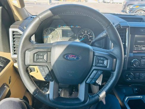 Used 2015 Ford F150 XLT w/ Equipment Group 302A Luxury image 20