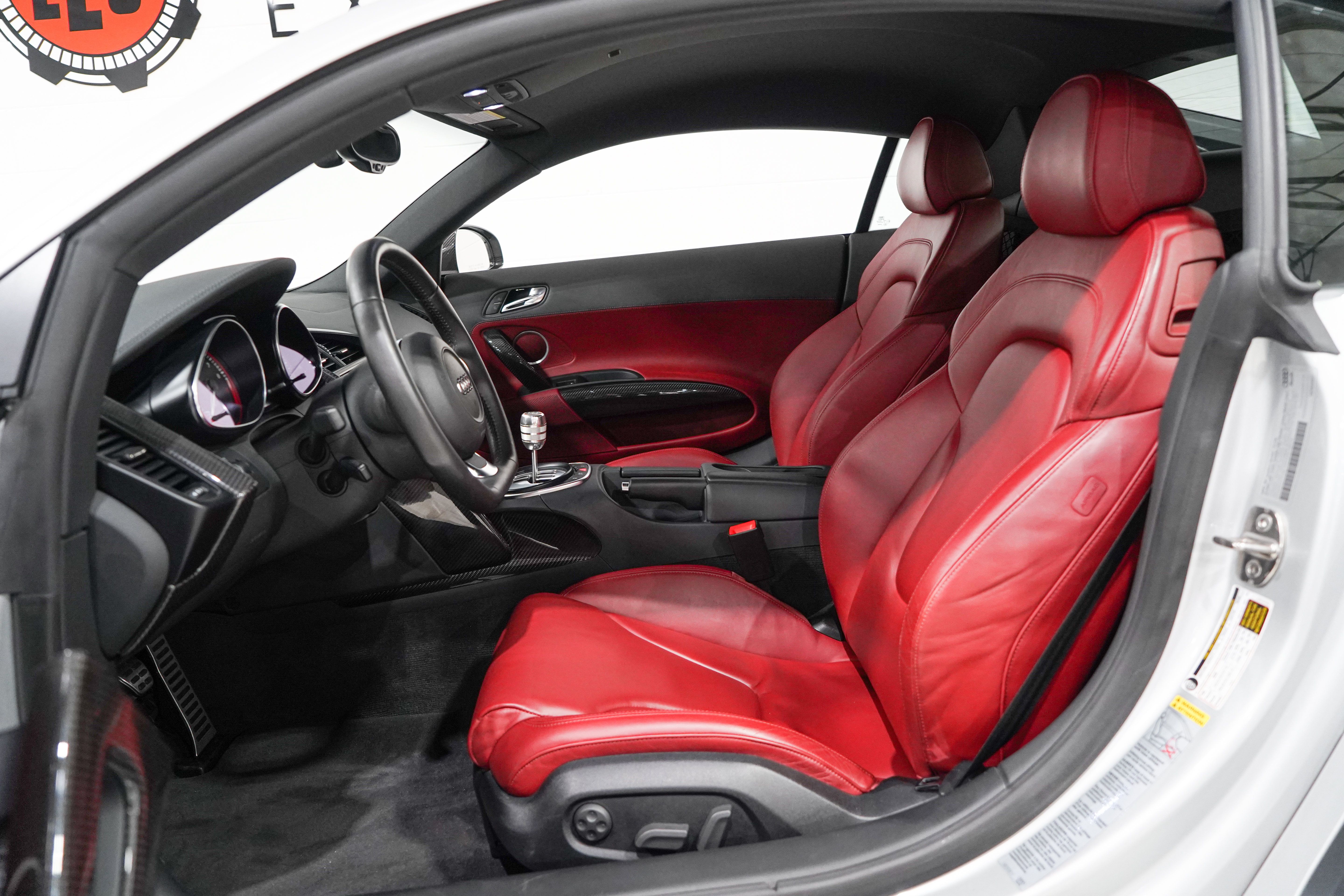 Used 2010 Audi R8 V10 AWD/4WD image 8