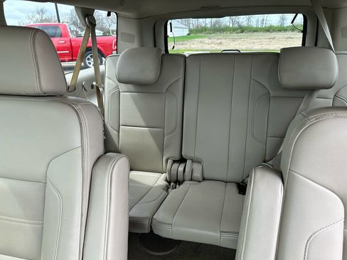 Used 2015 GMC Yukon XL Denali w/ Premium Package image 15