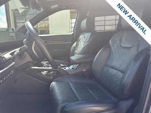 Used 2024 Kia Telluride SX Prestige X-Line AWD/4WD image 17