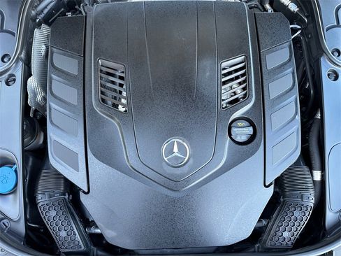 Used 2018 Mercedes-Benz S 560 4MATIC Sedan image 19