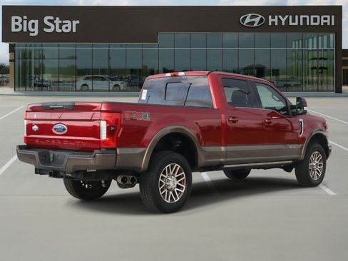 Used 2017 Ford F250 King Ranch w/ King Ranch Ultimate Package AWD/4WD image 4