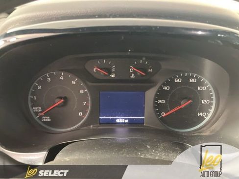 Used 2023 Chevrolet Traverse LS w/ Safety Package FWD image 13