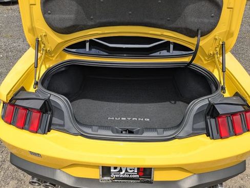 Used 2024 Ford Mustang GT RWD image 15
