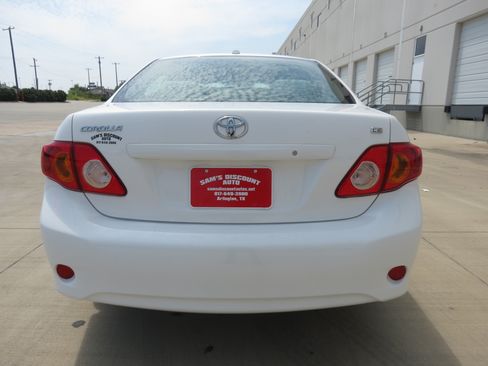 Used 2010 Toyota Corolla FWD image 8