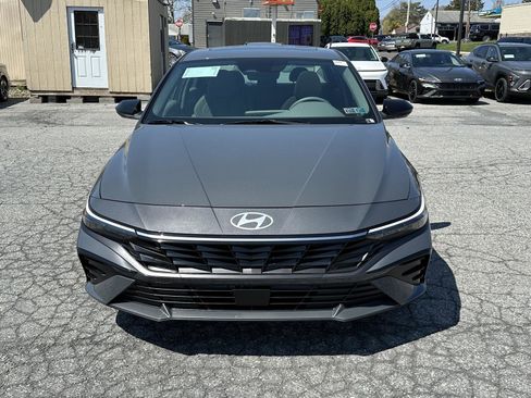 New 2026 Hyundai Elantra SEL Sport Premium FWD image 3