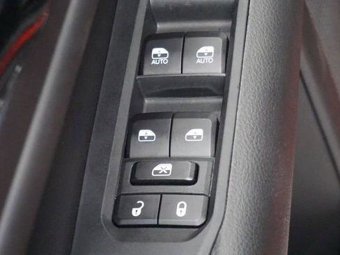 New 2026 Jeep Compass Latitude AWD/4WD image 30