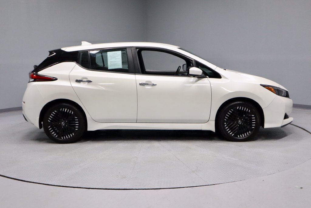 Certified 2024 Nissan Leaf SV Plus FWD image 6