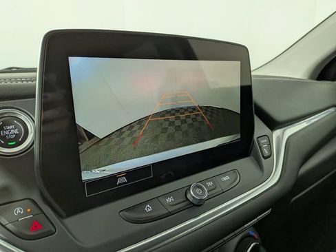 Used 2023 Chevrolet Blazer LT w/ LPO, Floor Liner Package FWD image 6