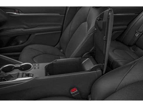 Used 2024 Toyota Camry XLE w/ Cold Weather Package AWD/4WD image 28