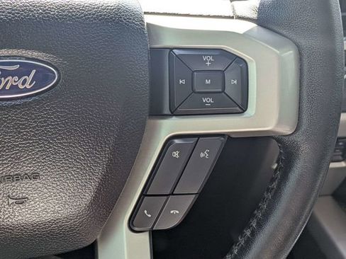 Used 2019 Ford F250 Lariat w/ Lariat Ultimate Package AWD/4WD image 28