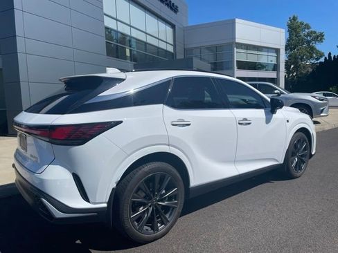 Used 2025 Lexus RX 350h w/ Convenience Package AWD/4WD image 4
