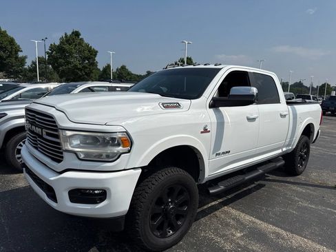 Used 2022 RAM 2500 Laramie AWD/4WD image 1