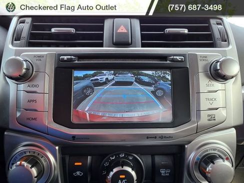 Used 2018 Toyota 4Runner SR5 Premium AWD/4WD image 17