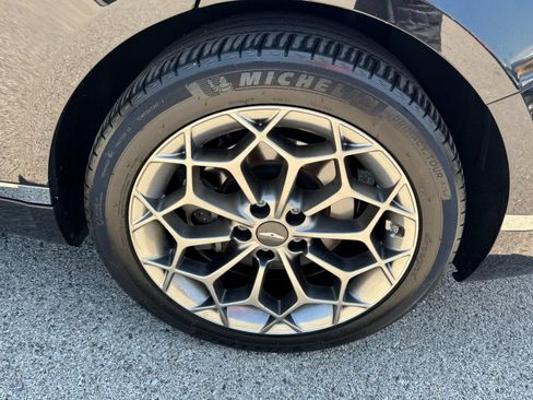 Used 2021 Genesis G80 2.5T w/ Prestige Package RWD image 7