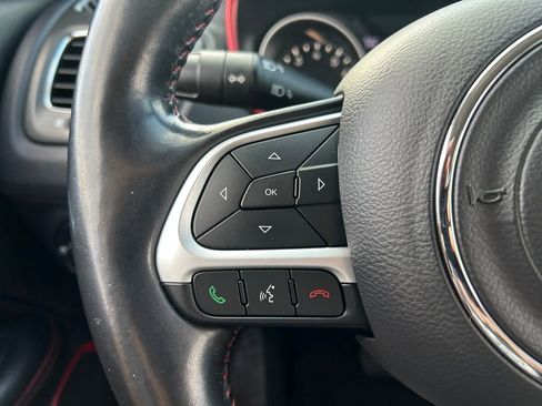 Used 2020 Jeep Compass Trailhawk AWD/4WD image 18