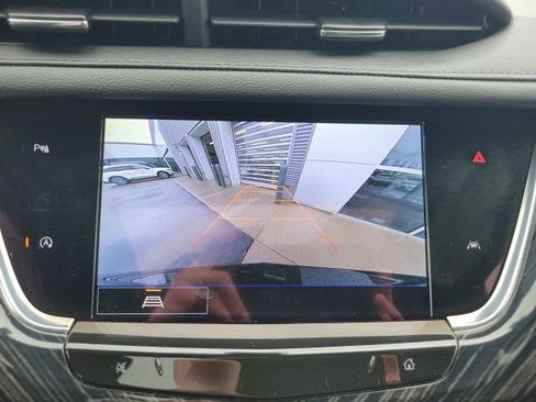 Used 2025 Cadillac XT6 Premium Luxury w/ LPO, Floor Liner Package AWD/4WD image 36