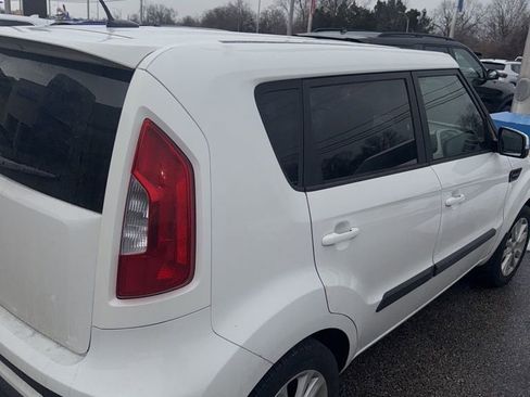 Used 2013 Kia Soul + w/ Audio Pkg image 6