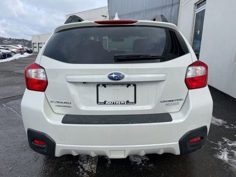 Used 2017 Subaru Crosstrek 2.0i Premium image 4