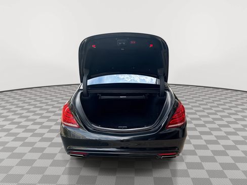 Used 2015 Mercedes-Benz S 550 4MATIC Sedan w/ Sport Package image 21