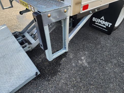 New 2025 Isuzu NPR image 25