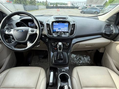 Used 2016 Ford Escape Titanium AWD/4WD image 3