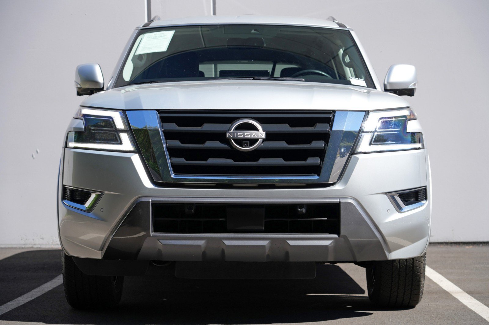 Used 2021 Nissan Armada SL w/ Captain's Chairs Package AWD/4WD image 7