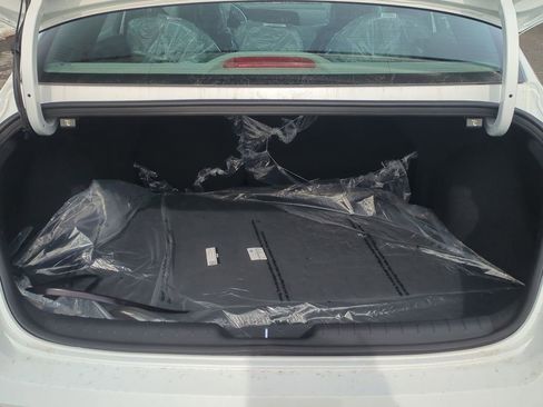 New 2026 Hyundai Elantra SEL Sport Premium FWD image 24