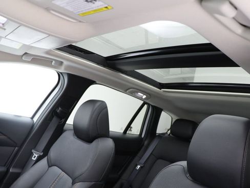 Used 2025 MAZDA CX-50 2.5 Hybrid w/ Premium Plus Pkg image 16