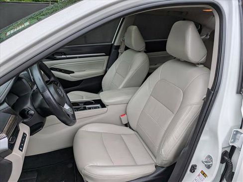 Used 2021 Nissan Altima 2.5 SL FWD image 25