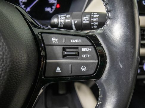 Used 2023 Honda HR-V EX-L image 22