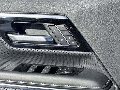 New 2025 GMC Sierra EV Denali image 24