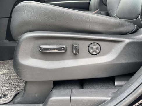 Used 2026 Honda Odyssey EX-L image 16