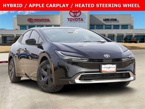 Used 2026 Toyota Prius Plug-In Hybrid image 1