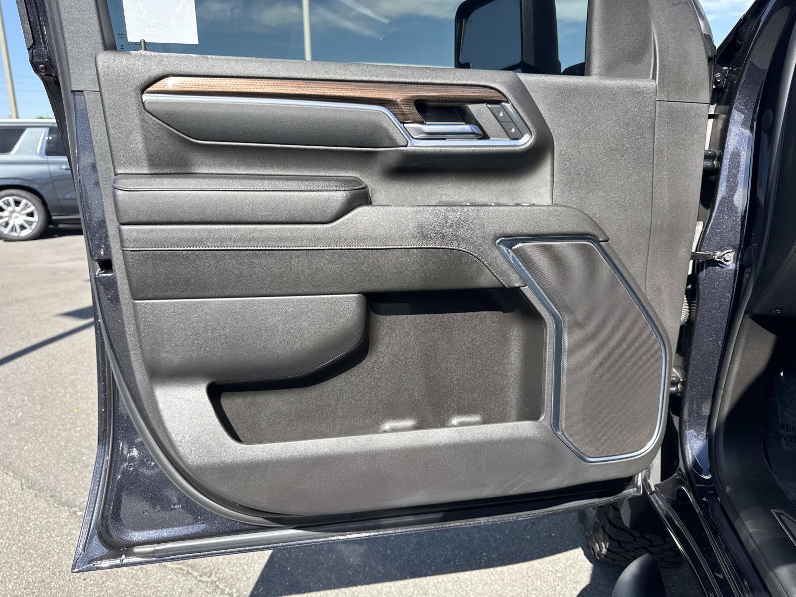Used 2024 Chevrolet Silverado 2500 LT w/ All Star Edition AWD/4WD image 21
