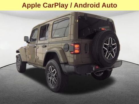 Used 2026 Jeep Wrangler Unlimited Sahara w/ Safety Group AWD/4WD image 8