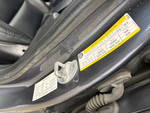 Used 2020 Tesla Model 3 Long Range image 19