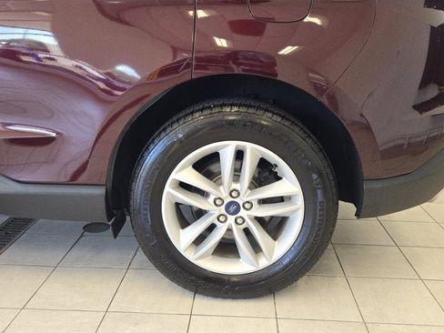 Used 2018 Ford Edge SEL w/ Equipment Group 201A AWD/4WD image 13