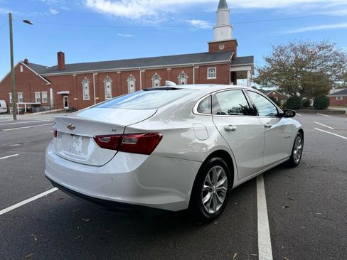 Used 2024 Chevrolet Malibu LT FWD image 6